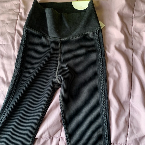 Aerie high-rise black leggings - Picture 1 of 2